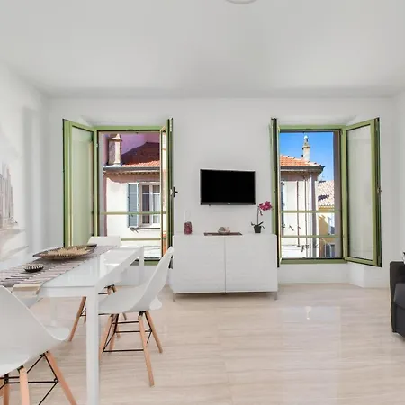 Old Town Apartamento