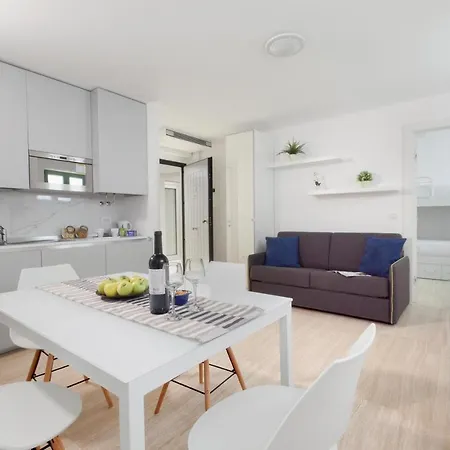 Old Town Apartment
