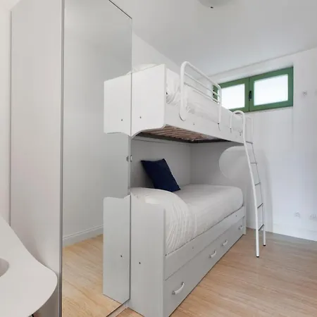 Old Town Apartment